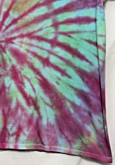Handmade Tie Dye Radial Spiral Pattern Red Green Blue L Shirt 20″ W X 27″ L