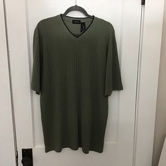 NWT Claiborne Green textured knit v-neck short sleeve top large Cotton Blend L
