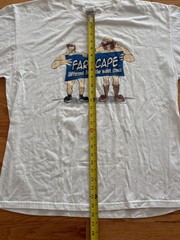 Jim Henson Farscape Different From the Waist Down T-Shirt XL Small Stain Front