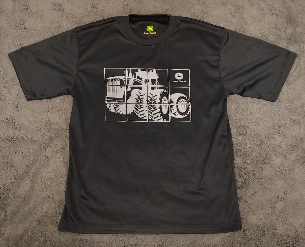 John Deere Men’s Short Sleeved Black T Shirt Tractor Farmer Clothing Size L