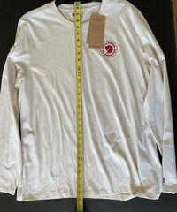 Fjallraven NWT Men’s Size XL Chalk White 1960 Logo Long Sleeve Shirt