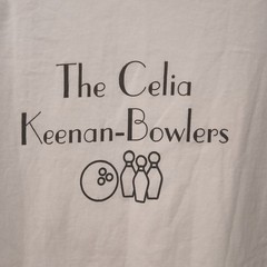 5/$25 Gildan Celia Keenan-Bowlers Graphic Tee Size L