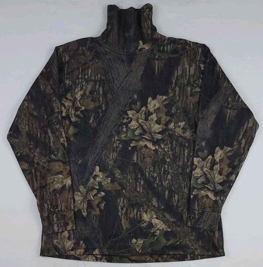 Vintage Cabela’s Woodland Camouflage Fleece Turtleneck Shirt Outdoor Tree Camo
