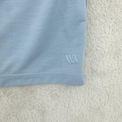 VRST Performance Shirt Mens Medium Blue Stretch Athletic Training Gym Tee