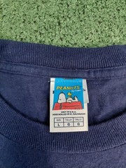 VINTAGE 90’s Peanuts Tis The Season To Rock! Snoopy T Shirt Size Large