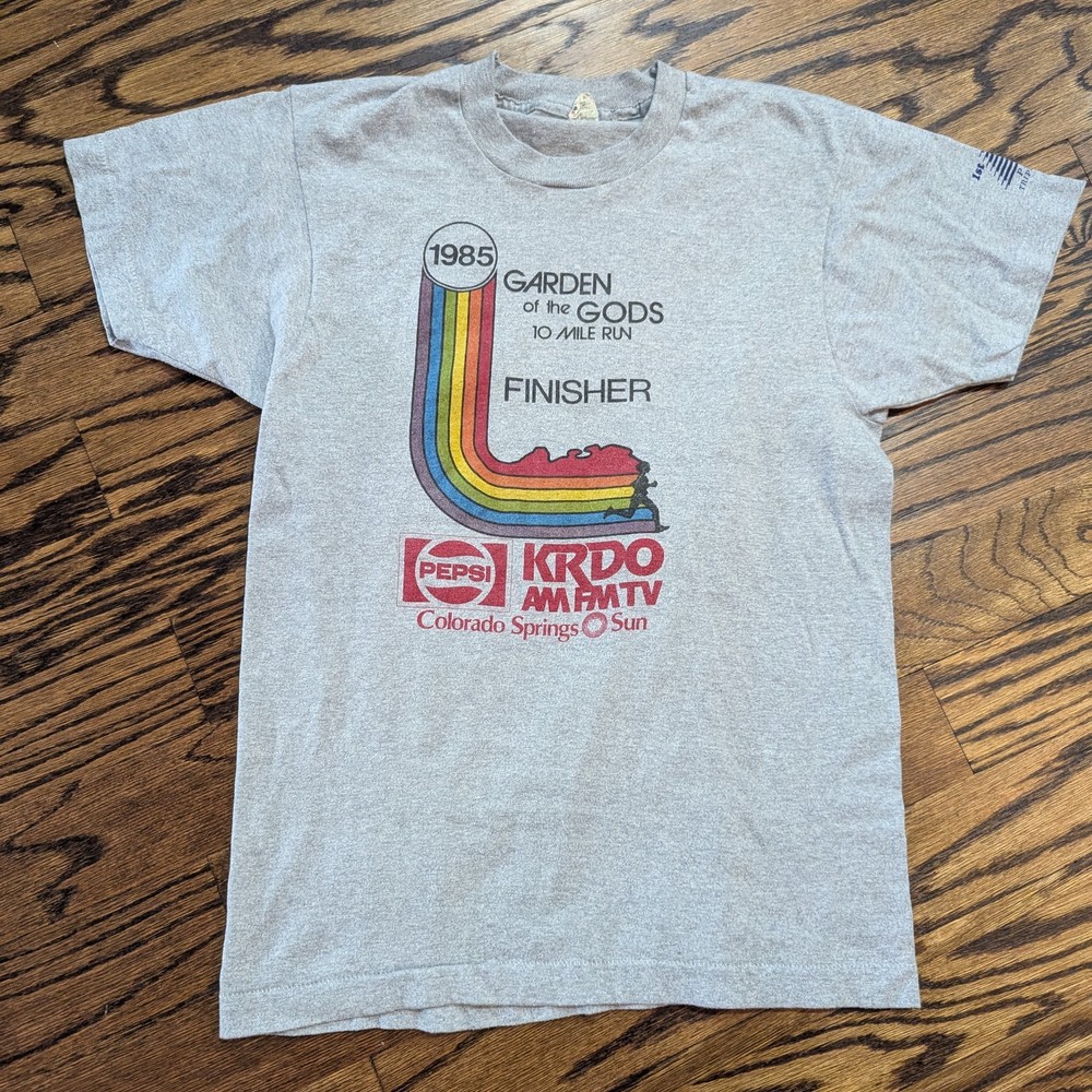 Vtg 1985 Garden of the Gods 10k Run Colorado Springs Large SHIRT *Fits smaller*