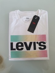 LEVI’S MOD MC GRAPH 396360029 TGXL COL. WHITE EURO 25.00
