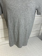 Vince V-Neck T-Shirt Gray Peruvian 100% Cotton Men’s Size LARGE