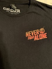 Gears Of War Never Fight Alone Video Game T-shirt Black Mens XL Xbox (M917)