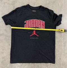 Jordan Men’s XL Jumpman Logo Graphic T-Shirt Red Black Standard Fit