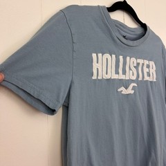 Hollister Mens Graphic T-Shirt Bundle Black Blue Logo Applique Size XS 2 Pack