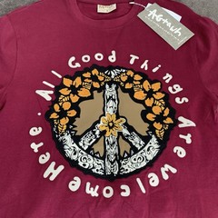 AGTAWH Mens T-Shirt Small 100% Cotton Floral Peace Sign Embroidered Burgundy Red