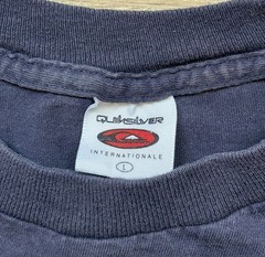 Vintage 90s Quiksilver Internationale Streetwear Graphic T-Shirt – L