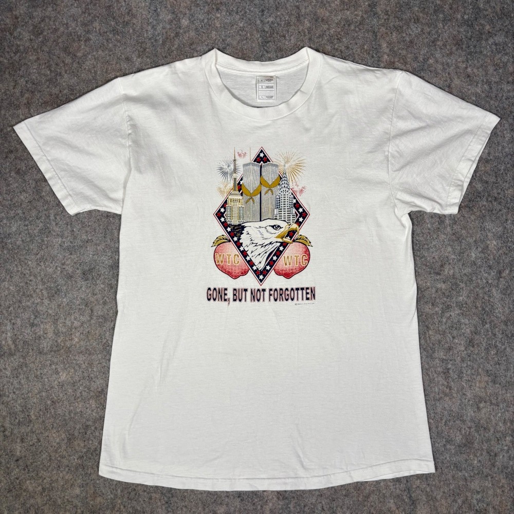 Fruit of the Loom WTC T-Shirt Mens L White Gone But Not Forgotten NYC Twin Tower