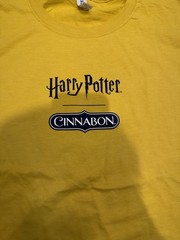 Harry Potter T-Shirt Medium Plus 2 Cinnabon Boxes Promo Collectors Set Big Fan