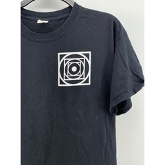 GILDAN Men’s Black Square Graphic Crewneck Casual Short Sleeve T-Shirt SZ L