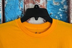 Men’s Lost T-Shirt Short Sleeve Crew Neck SMALL Yellow NEW