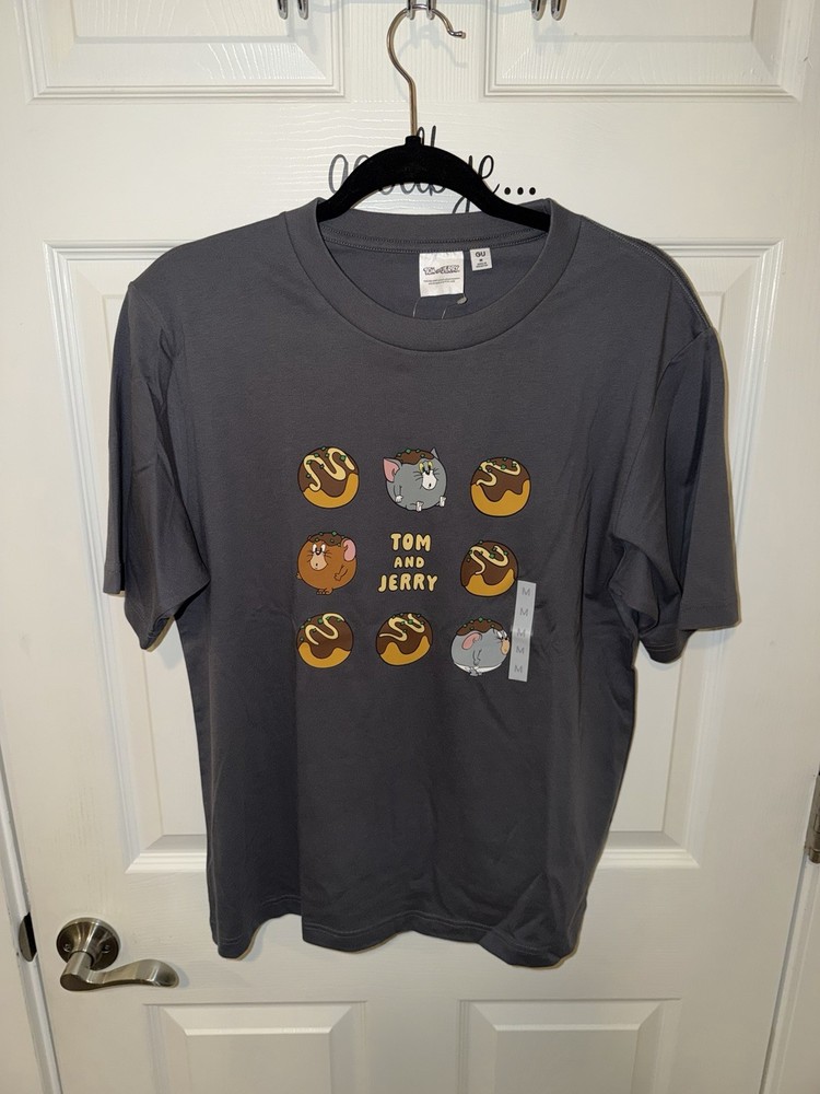 GU TOM and JERRY Takoyaki Graphic T-Shirt Size Medium-NWT