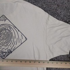 Hang Ten Surf Company Waves on Back Beige T Shirt Men’s Size Large Tee