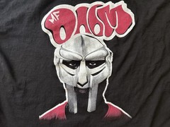 MF DOOM Graphic T-Shirt Rap Tee Gladiator Mask Hip Hop Streetwear Men’s XXL