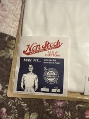 Non Stock V-Neck Short Sleeve T-Shirt – L Large new white