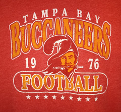 🏈Fanatics Tampa Bay Buccaneers Bucco Bruce Mens T-Shirt L Large NWOT NEW🏈