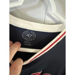 47 Brand T-Shirt Mens Small Navy Blue Boston Red Sox V-Neck Striped Collar