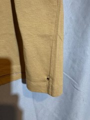 GUCCI Mirror Logo-Print Camel T-Shirt w/ Purple & Yellow Size Medium AUTHENTIC