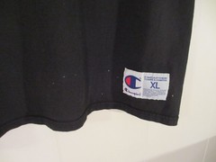 Men’s Champion Black Sleeveless Shirt Size XL (Has Bleach Spots)
