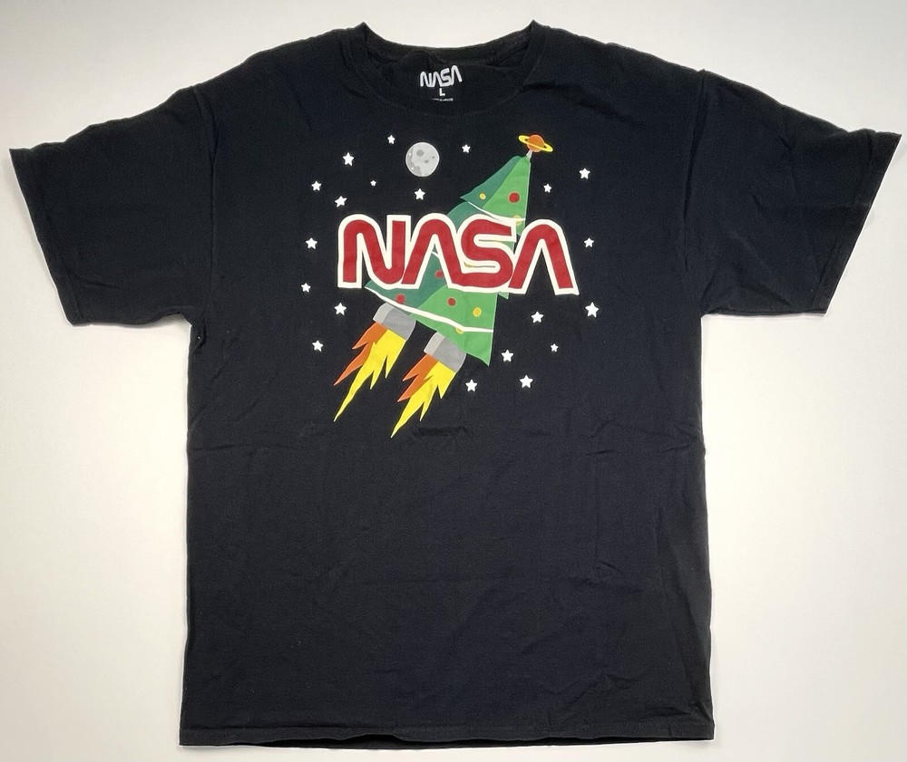 NASA Adult LARGE Black S/S Christmas Tree Rocket Graphic T-SHIRT Cotton EUC
