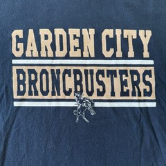 GARDEN CITY(KANSAS) COMMUNITY COLLEGE BRONCBUSTERS T-SHIRT BLACK Large