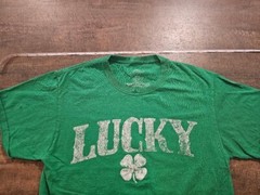Irish themed Tee Shirt Green with Shamrock “Lucky” Size S (34/36)