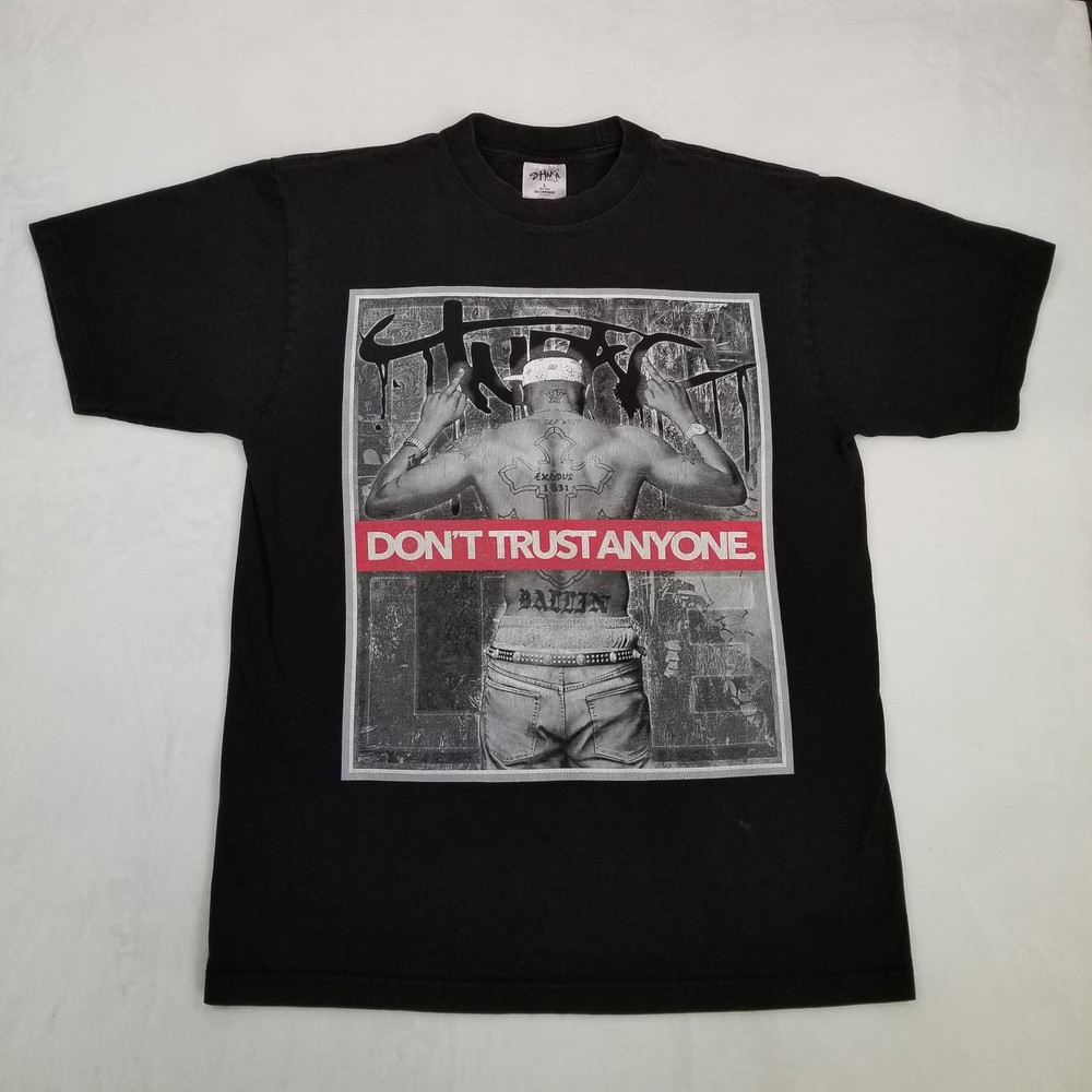 Shaka Wear Men’s Black Tupac Don’t Trust Anyone Graphic T-Shirt Size Large