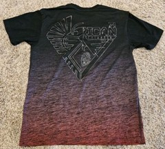 American Fighter Buckle Mens Red Black Ombre Short Sleeve T Shirt Size XL EUC
