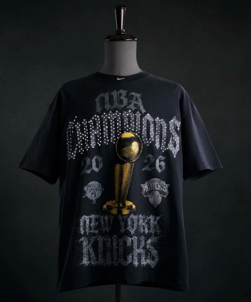 **AUTHENTIC WITH RECEIPT** New York Knicks WORN ON COURT Limited Edition T-Shirt