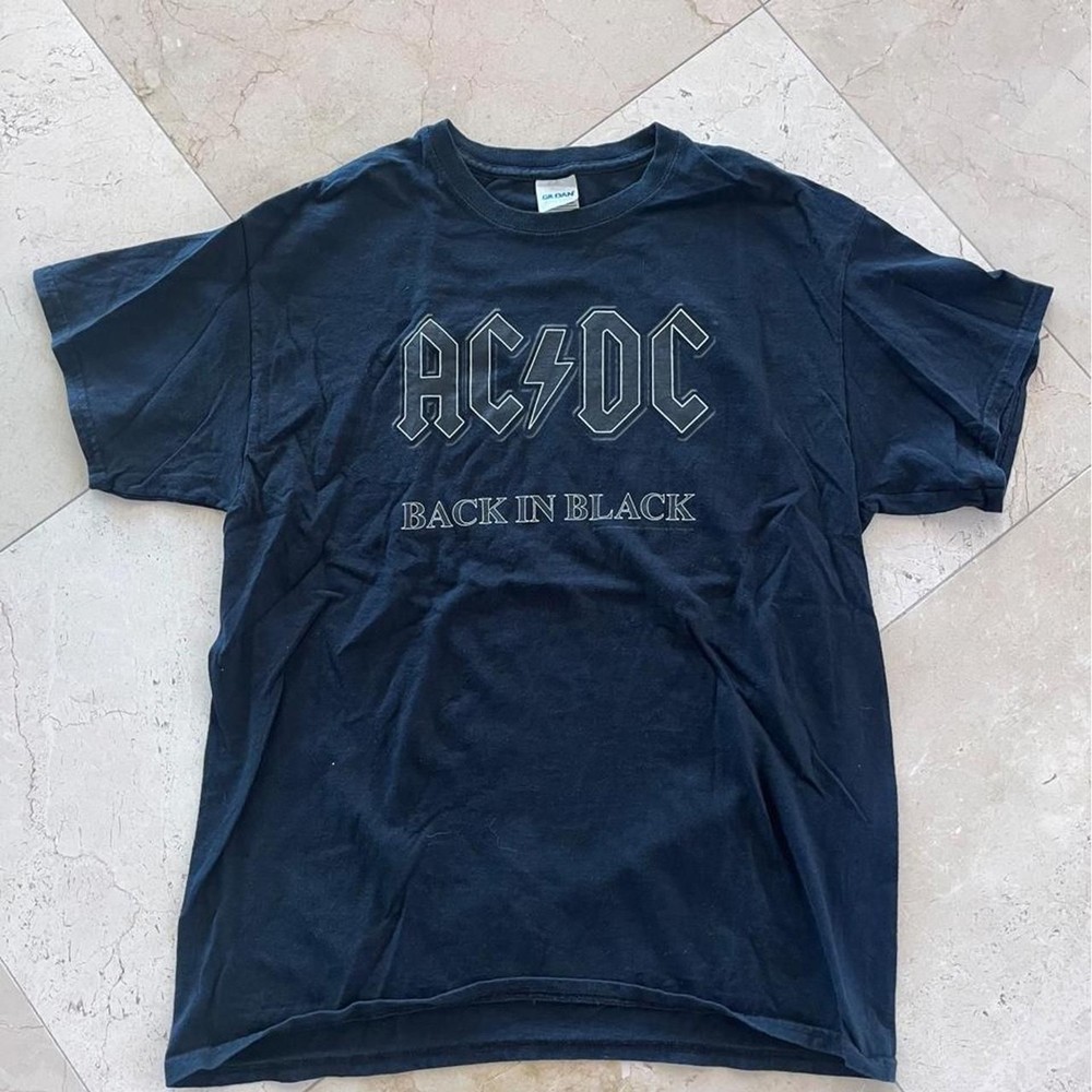 Vintage 2004 AC/DC Back in Black T-shirt