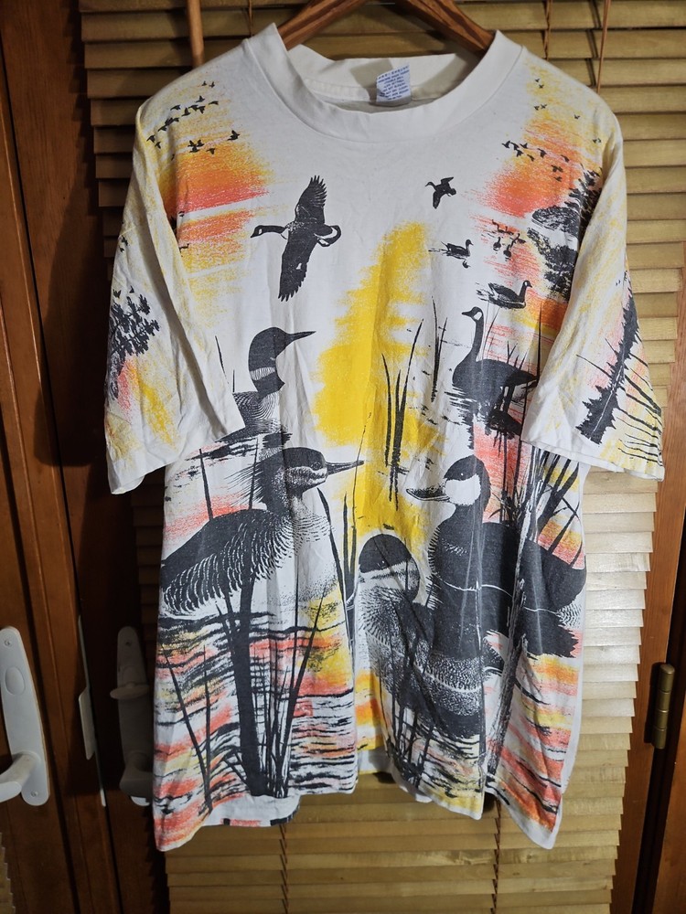 Vintage 90s Single Stitch Ducks Loons AOP All Over Print Nature Tee T Shirt XXL