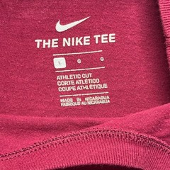 Nike Mens Athletic Cut Graphic T-Shirt Maroon Red Cotton Large 561416-69X