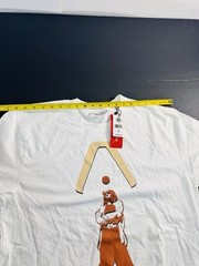 Headgear Classics Men’s AALIYAH T-Shirt White Size XL Graphic Print Tee NEW NWT