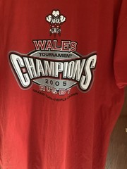 AMAZING c.2005 WALES RUGBY CHAMPIONSHIP T SHIRT GRAND SLAM/TRIPLE CROWN. L.SIZE.