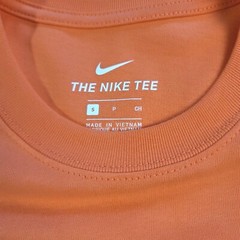 Nike World Tour T Shirt Mens Small Orange Move Your Body Move Your Sole Tennis