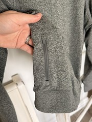 Quince Flowknit Ultra-Soft Performance Long Sleeve W/Pocket Tee Charcoal Small