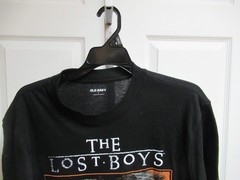 OLD NAVY THE LOST BOYS (HORROR MOVIE) MENS LOGO T -SHIRT SZ SMALL