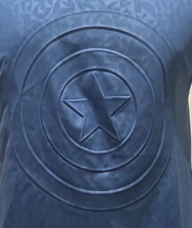 MARVEL CAPTAIN AMERICA Mens Lite Blue Sleeveless Crew Neck Embossed SMALL Shirt