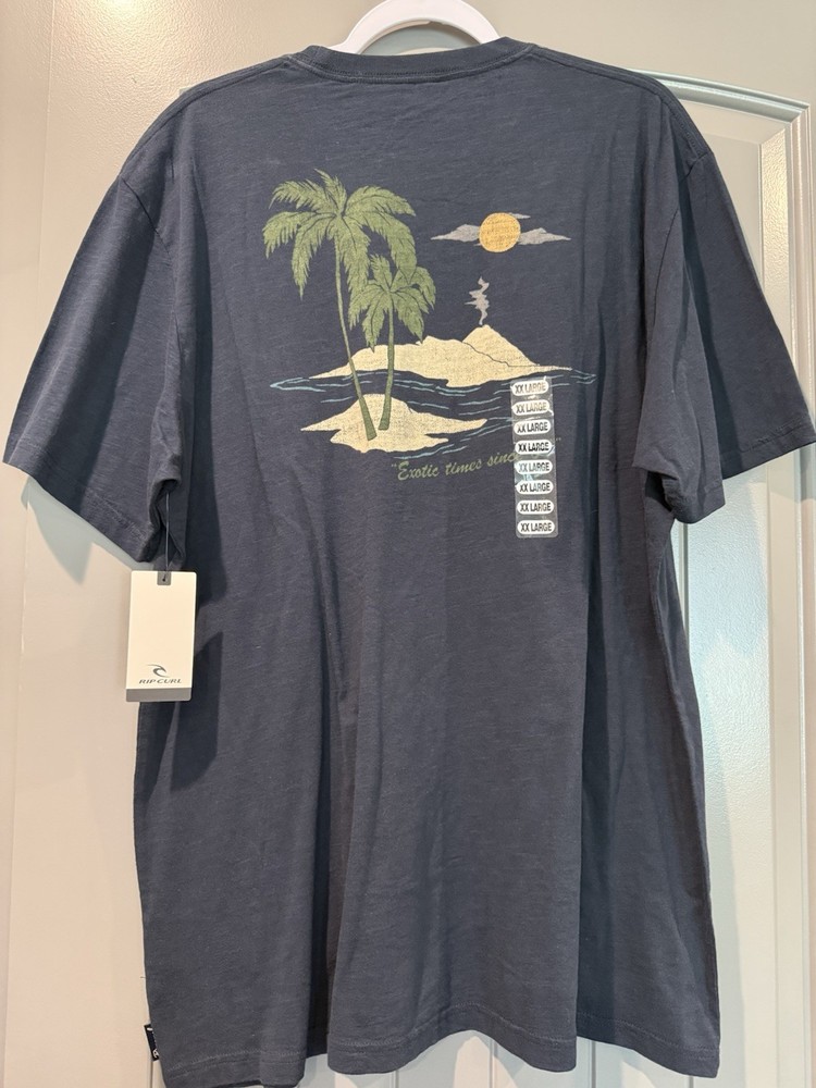 NWT Rip Curl Mod Tropic Islands Tee Shirt – Dark Navy – XXL