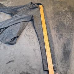 Nike Swim Dri-FIT Mens Medium Grey Heather Long Sleeve Rash Guard UPF 40+ Shirt