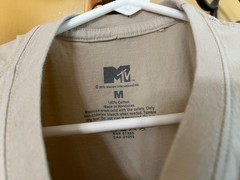 MTV s/s t-shirt tan size M, S