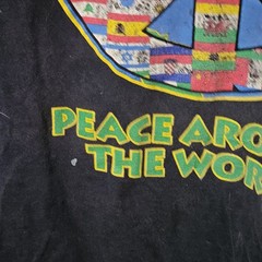 Le Pays International Peace Around The World Vintage Single Stitch Tee Shirt XXL