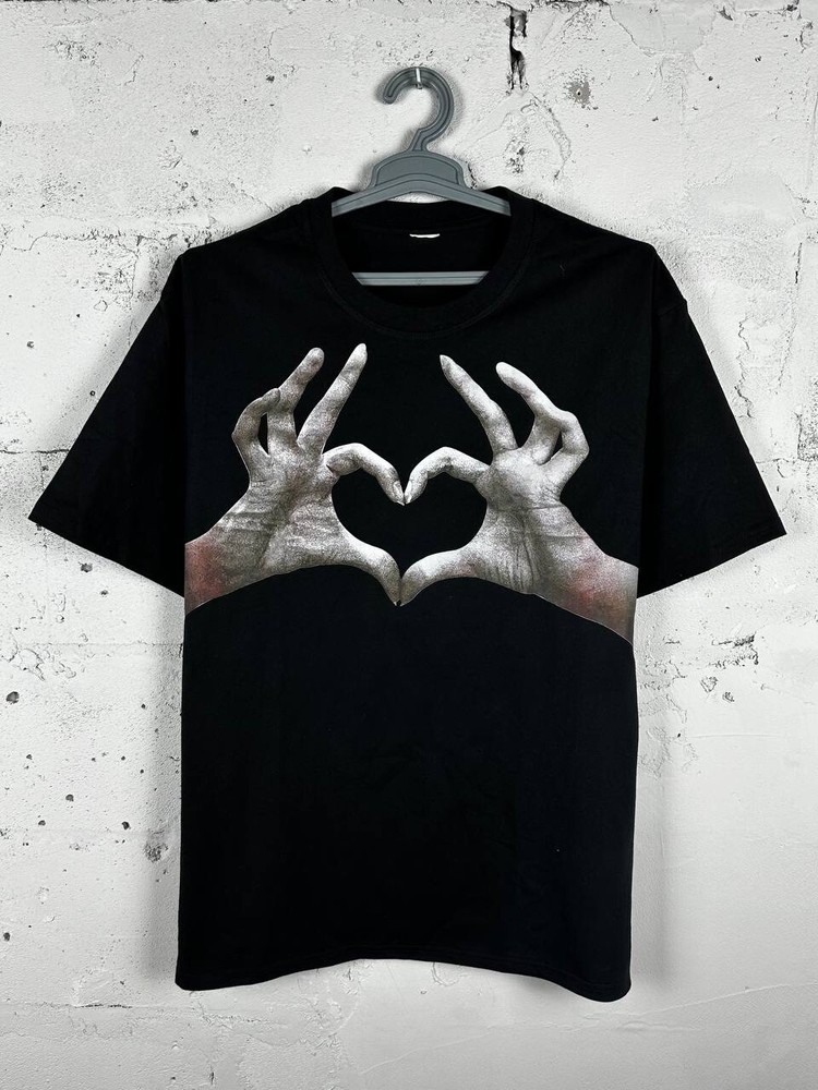 Avant garde Japanese Hands Heart Love T Shirt Size XL