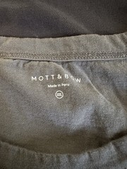 Lot of 2 Mott & Bow Shirts Mens 3XL Classic Crew Light Weight Black & Gray